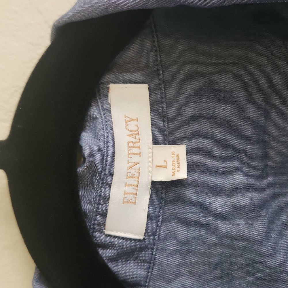 Ellen Tracy Women's Blue Button-Up Shirt Size L. #B20 - Picture 6 of 8